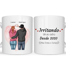 Carregar imagem no visualizador da galeria, Caneca Casal - Irritando Desde...
