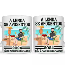 Carregar imagem no visualizador da galeria, Caneca Pai - A lenda se aposentou
